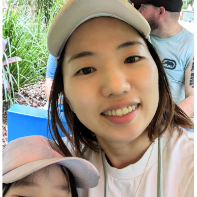 Hiromi 先生